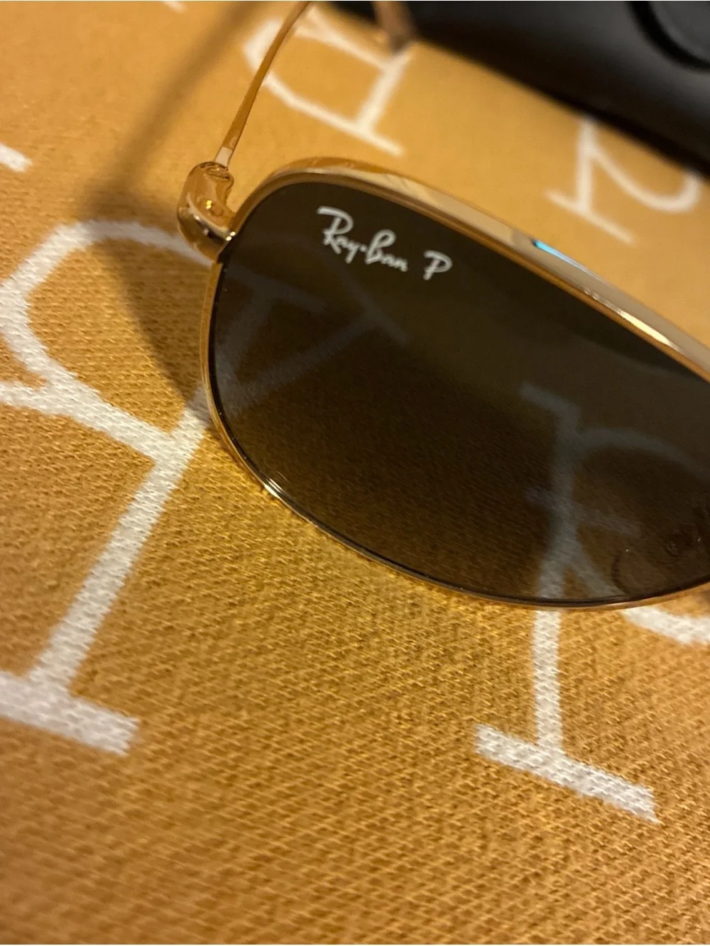 Ray-Ban Gold Frame Blue Gradient Lens Aviator Sunglasses